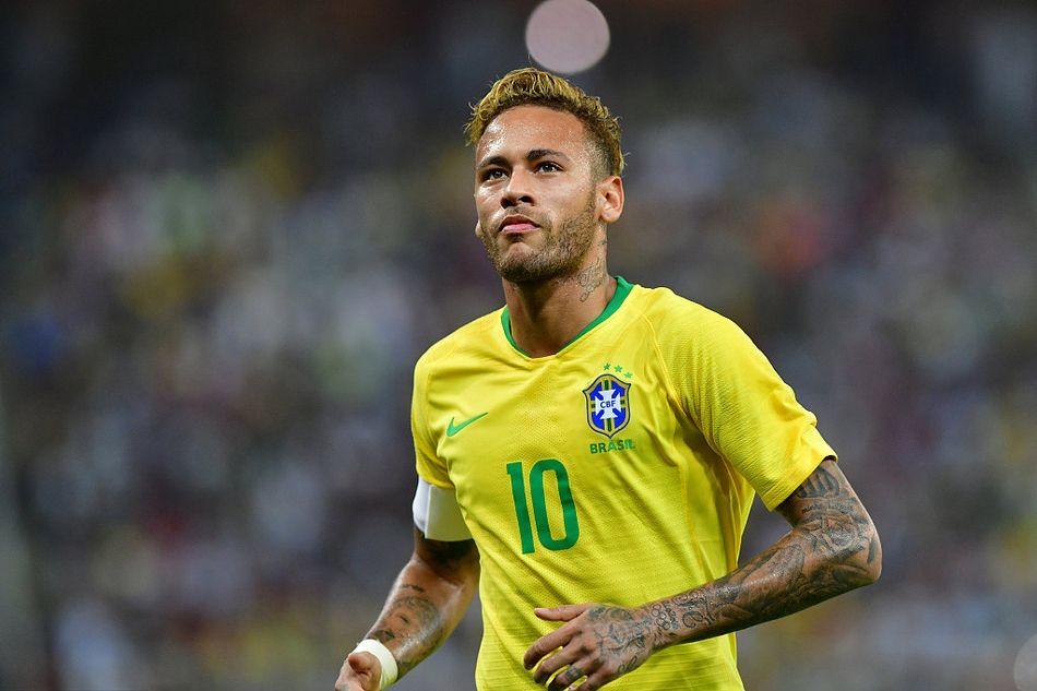 利物浦萨拉赫末节进球锁定胜利（萨拉赫终场前破门助利物浦锁定胜局）