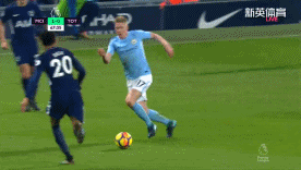 图片报：拜仁正在考察桑托斯19岁的巴西左后卫索萨（图片报：拜仁跟踪考察桑托斯19岁巴西左后卫索萨）