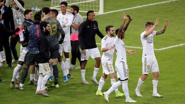 一束9秒83的光照亮少年的前行路（以9秒83之光，照亮少年前行之路）