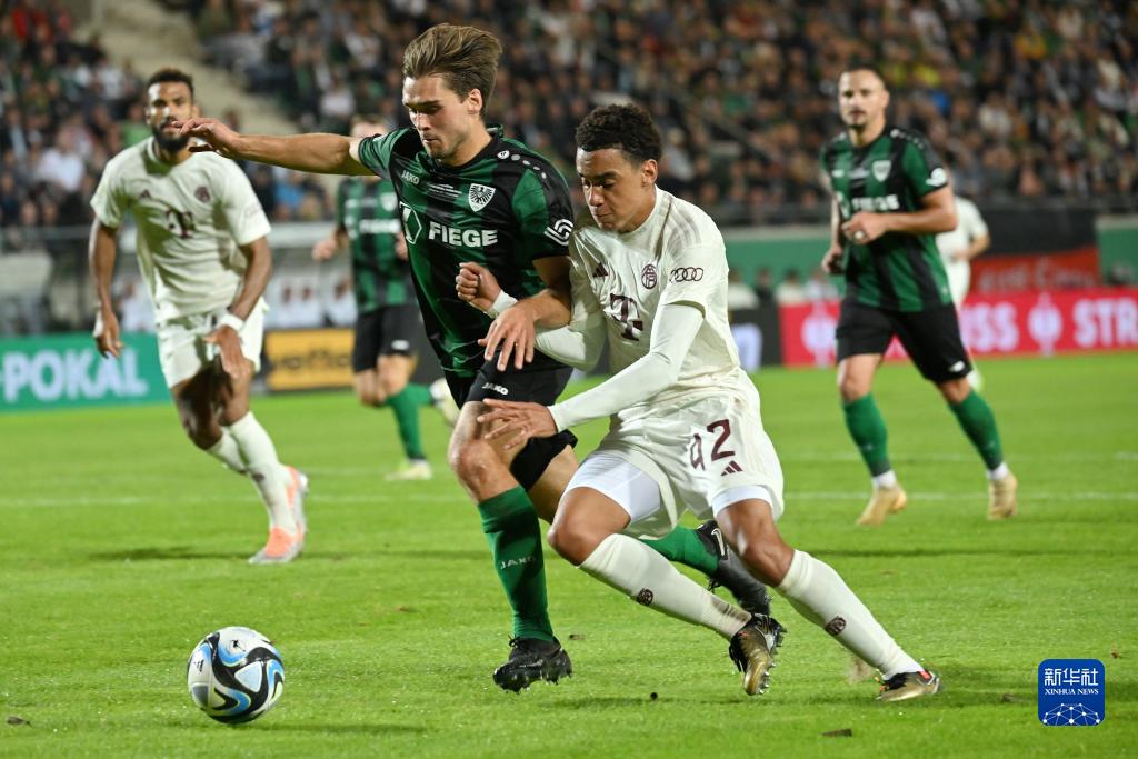 博扬：耻骨伤势至少两个月痊愈，必须保护好亚马尔（博扬：耻骨伤至少两个月才能康复，亚马尔必须得到保护）