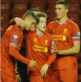 北京时间12月12日凌晨01：45，欧联杯联赛阶段将迎来一场处境迥异的对决。（北京时间12月12日凌晨1：45，欧联杯联赛阶段将上演一场境遇悬殊的较量）