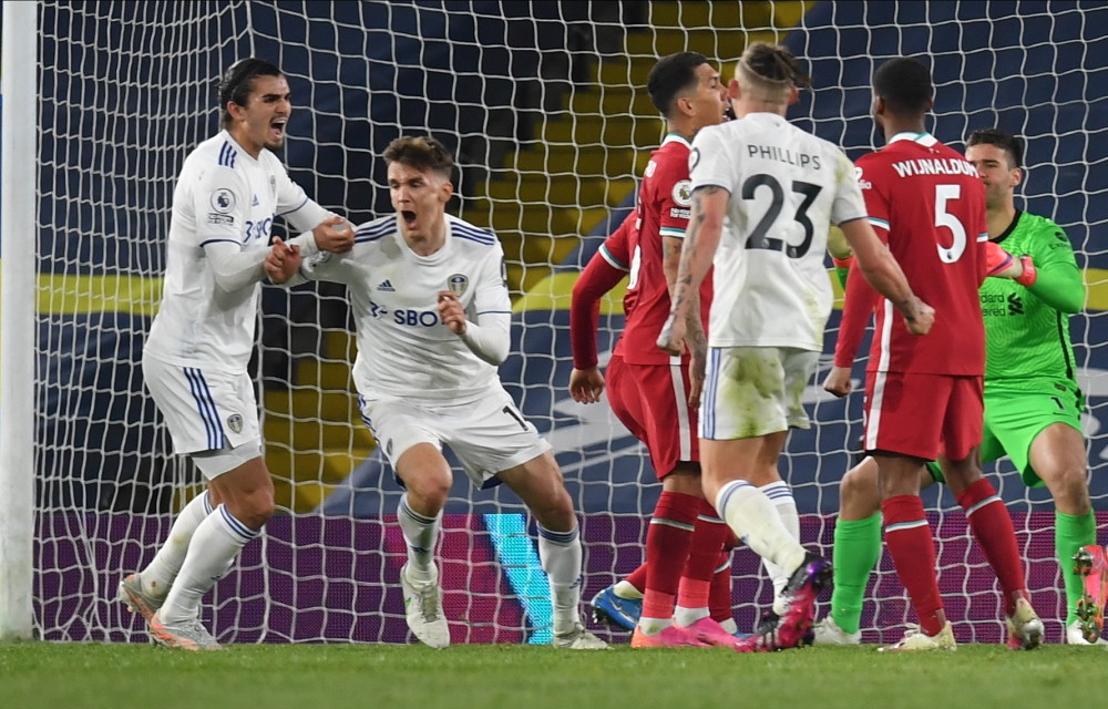 亚洲杯分组揭晓引球迷热议（亚洲杯分组结果出炉，球迷热议不断）