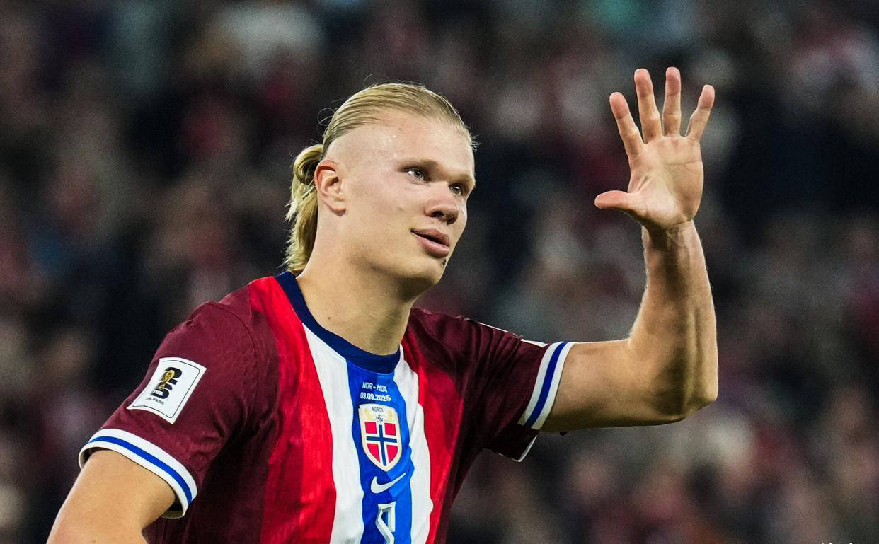 詹姆斯这项数据居然断崖式领先！（詹姆斯这项数据领先幅度堪称断层！）