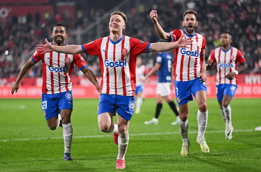 半场战报：皇马0-0塞尔塔，米利唐伤退，居莱尔射门偏出（半场速递：皇马与塞尔塔互交白卷，米利唐因伤离场，居莱尔射偏）