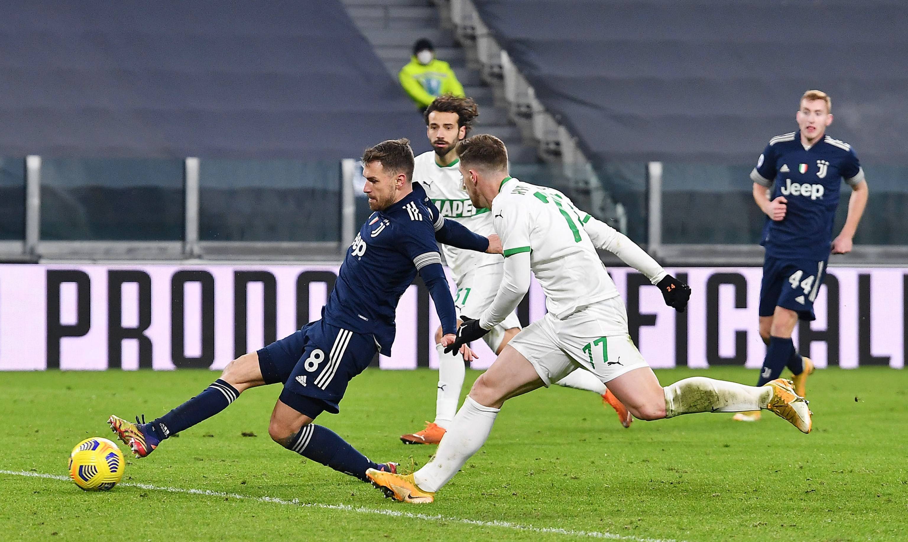 巴萨前助教：我曾劝小罗要保持状态，最后他下午来找我单练（巴萨前助教：我曾提醒小罗保持状态，后来他下午来找我单独加练）