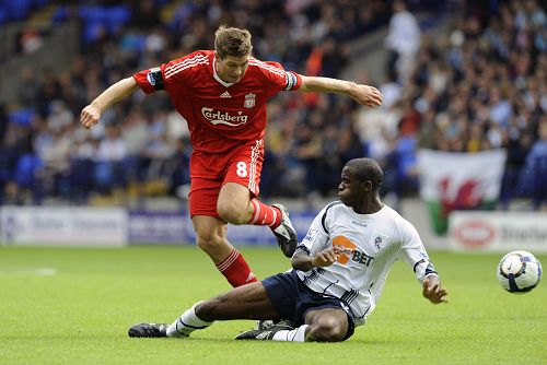 本赛季各项赛事狂轰34球，哈兰德追平C罗12年前同期纪录（哈兰德本赛季已轰34球，追平C罗12年前同期成就）