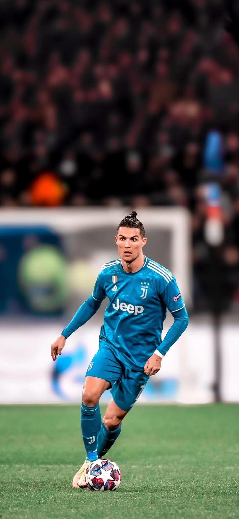 B席：上赛季的表现并不如愿，新赛季我们想提升自己争夺奖杯（B席：上季未尽如人意，新季力求提升冲击冠军）