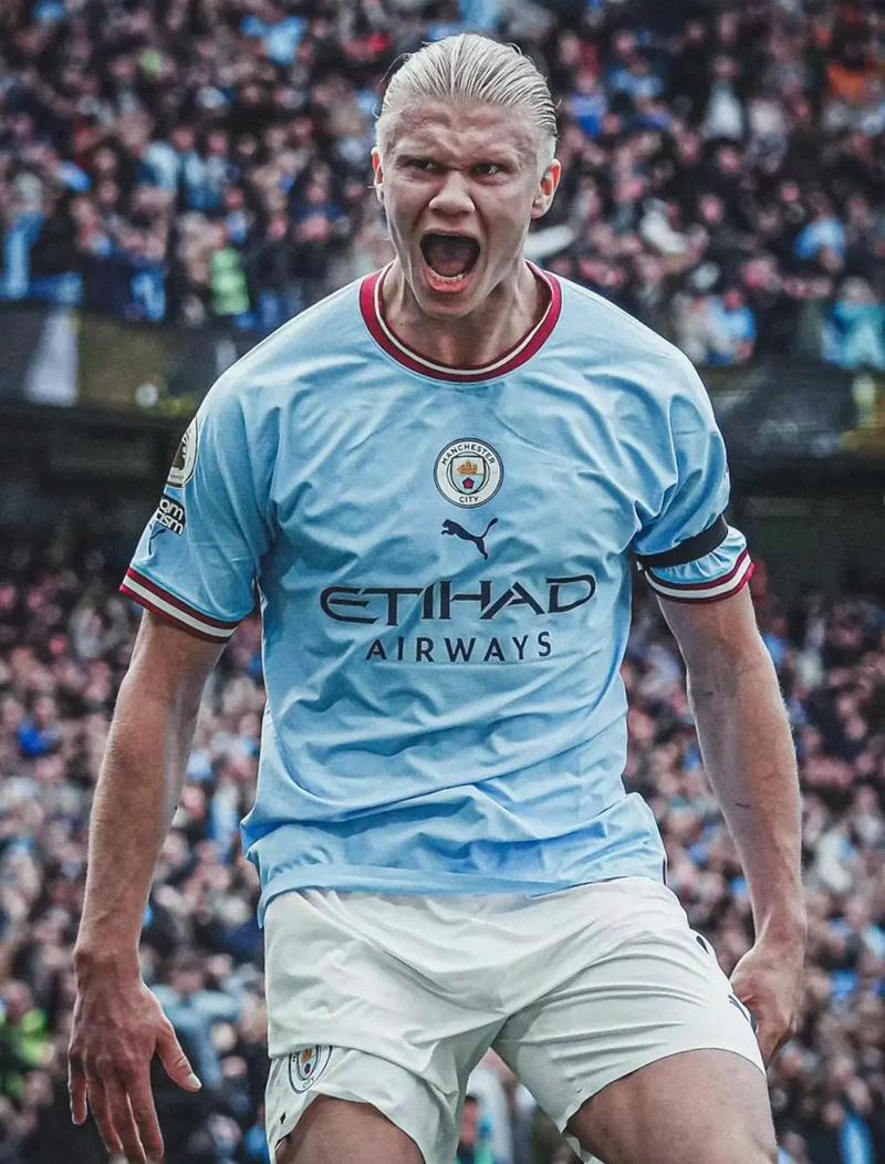 波兰媒体：莱万收到米兰、沙特和美职联报价，米兰愿签约两年（波媒：莱万获AC米兰、沙特球队与MLS报价，米兰愿提供两年合同）