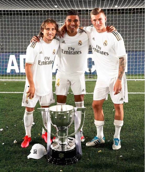 欧冠战报：皇马主场大胜国际米兰,（欧冠快讯：皇马主场狂胜国际米兰）