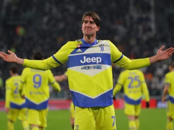 托尼·弗雷夏（前巴萨竞选人）：皇家马德里的媒体和球迷是如何看待这件事的（前巴萨主席候选人托尼·弗雷夏：皇马媒体与球迷如何解读此事？）