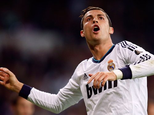 15投4中陷入挣扎！弗拉格暴露体能短板 糟糕的三分投射成最大掣肘（15投仅4中手感低迷！弗拉格体能隐忧暴露 三分失准成最大瓶颈）